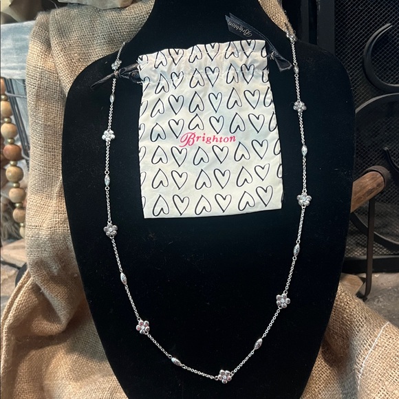 Brighton Silver flower Necklace pouch included 41 inches - Picture 1 of 5
